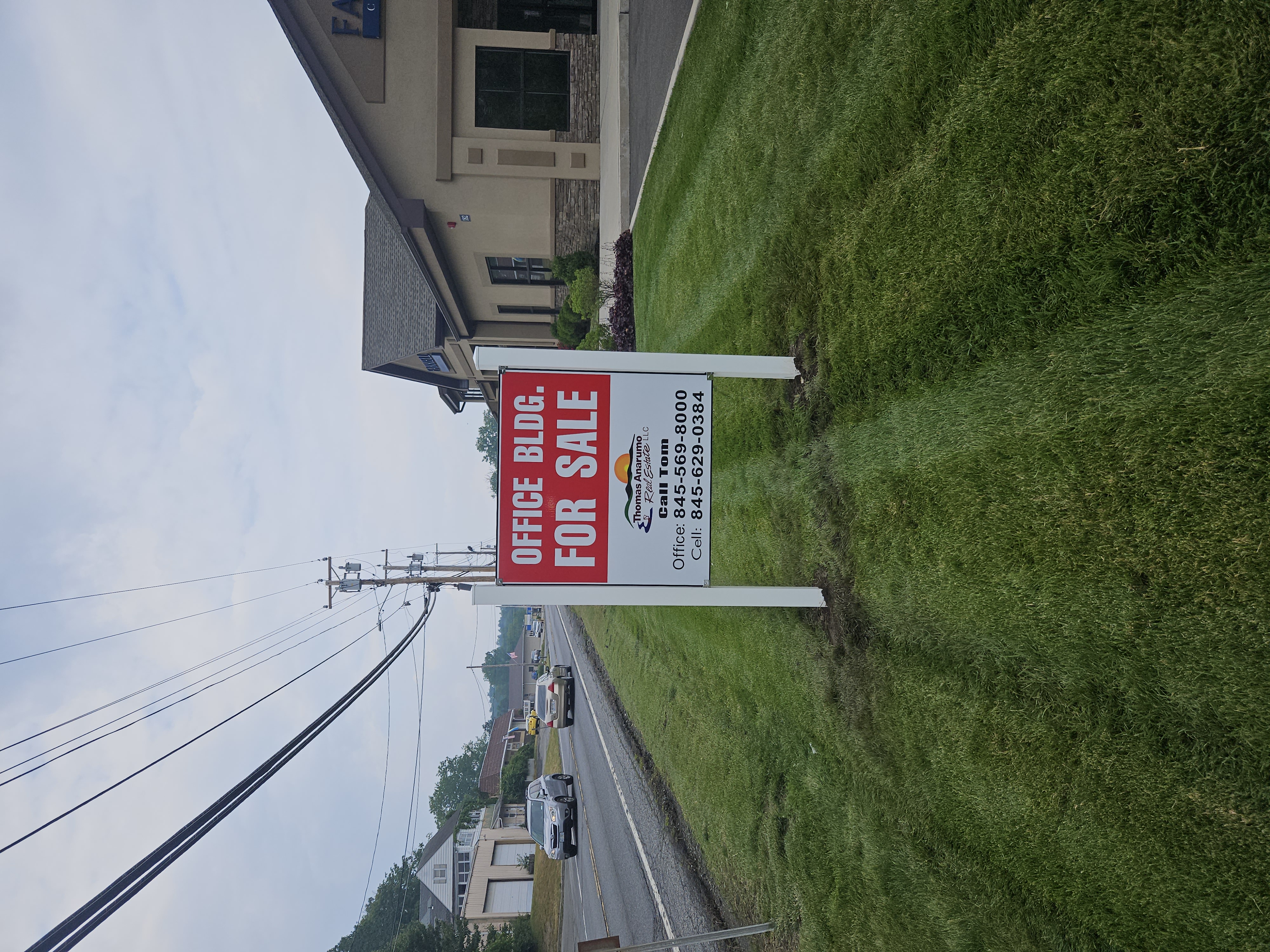 Real Estate / Yard / Campaign / Site Signs